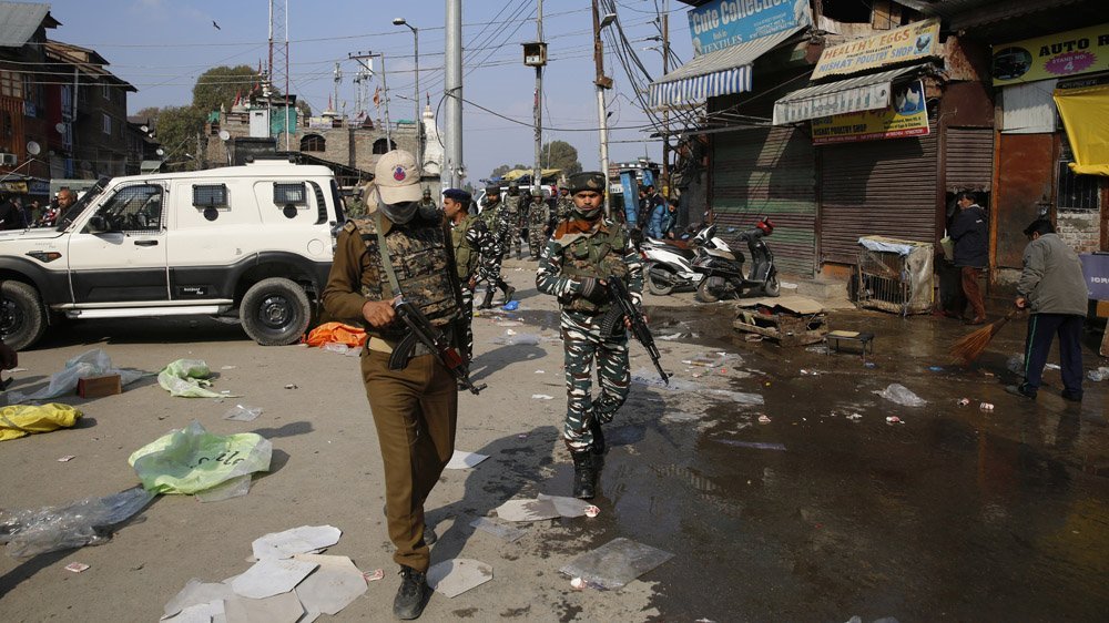 Watch: Terrorists Hurl Grenade In Maulana Azad Road Market In Srinagar ...