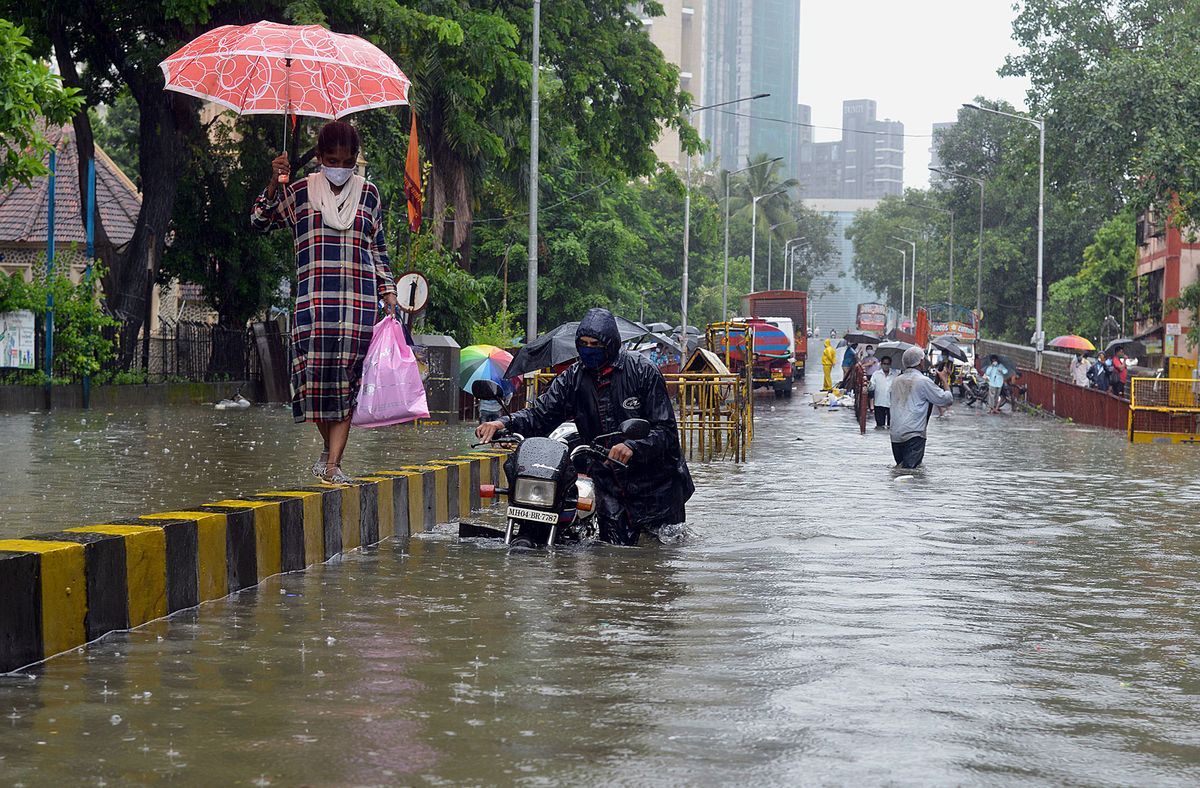 Mumbai faces massive flooding and destruction due to heavy rain