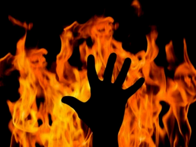 Girl who burnt herself after raped by a DYFI member succumbs to injuries