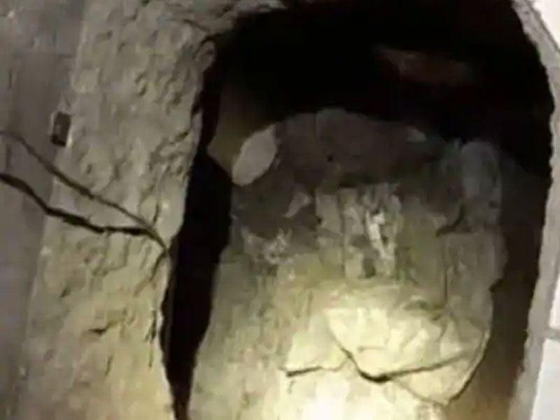 Mexico Man digs tunnel to married girlfriends house, caught by husband