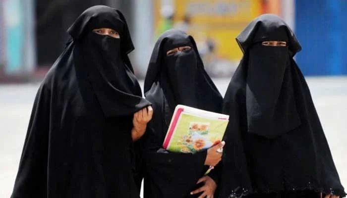 Aligarh: Muslim students denied entry in college for flouting dress code and wearing hijab