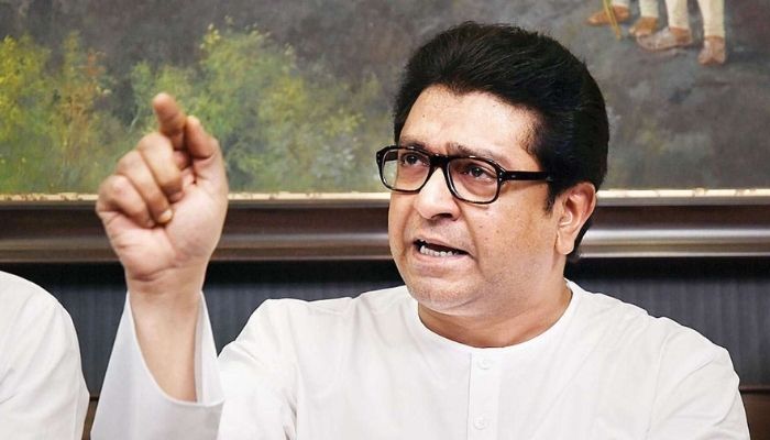 Raj Thackeray backs Hindutva, slams MVA leaders in Thane rally