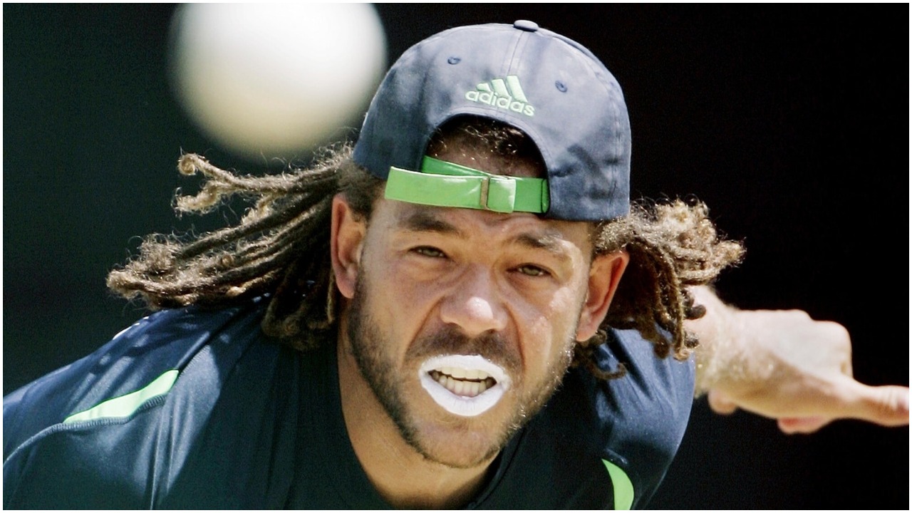 Former Australian cricketer Andrew Symonds dies in car accident