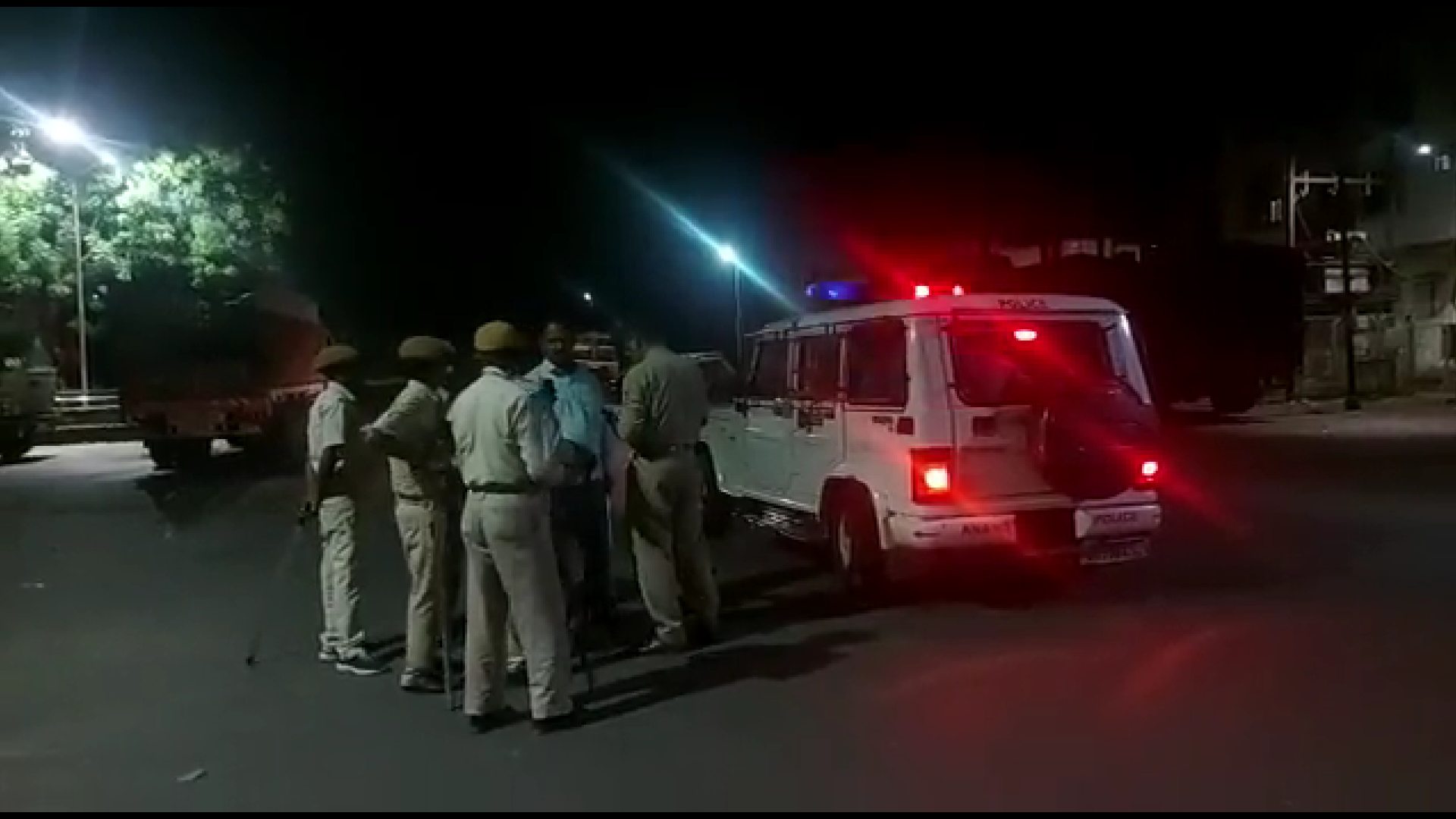 Gujarat: Several injured including 4 cops in communal clash in Borsad