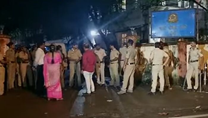 Maharashtra: Rival Shiv Sena factions clash in Mumbai, 5 arrested