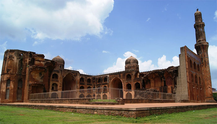 Mahmood Gewan Madarsa in Bidar was a Hindu temple