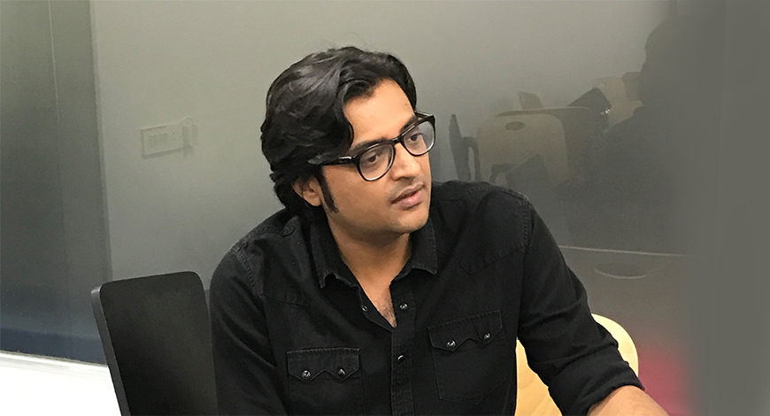 Indian Express publishes editorial condemning action against Arnab Goswami after 2 years, Republic TV lashes out