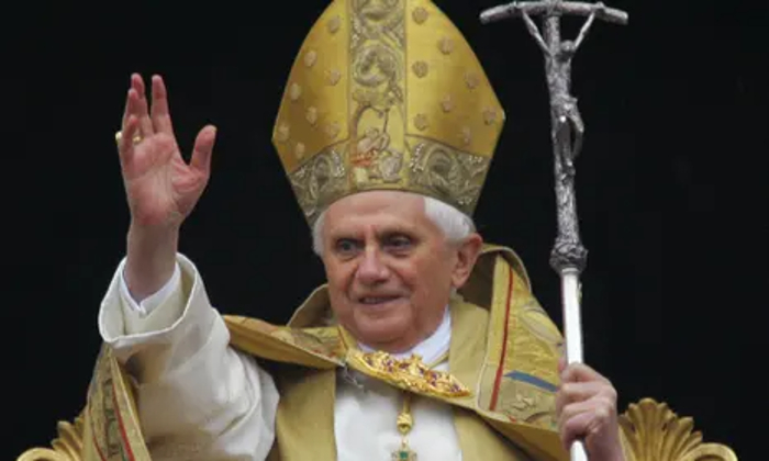 Former Pope Benedict XVI passes away at the age of 95