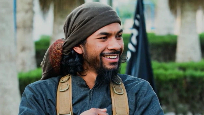 ISIS terrorist Abu Khaled al-Cambodi charged in Australia, media uses earlier name Neil Prakash