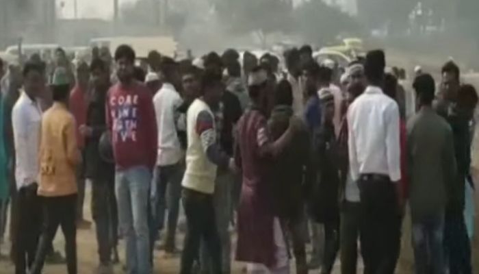 Gurugram: Bajrang Dal resists Muslims offering namaz in open