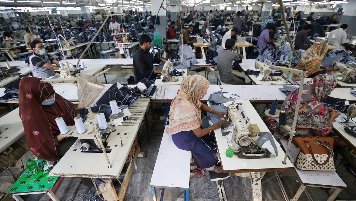 Millions of textile workers go jobless in Pakistan due to declining export