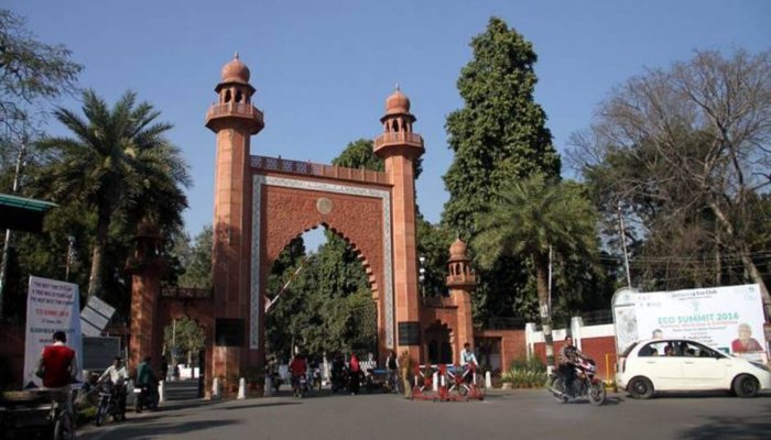 AMU suspends student for raising slogans of "Allah Hu Akbar" at Reoublic Day function