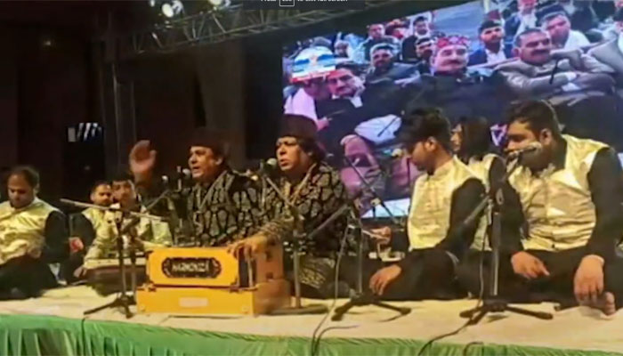 Sufi singers sing songs praising Allah at International Mandi Shivratri Festival in Himachal Pradesh, CM Sukhu also present