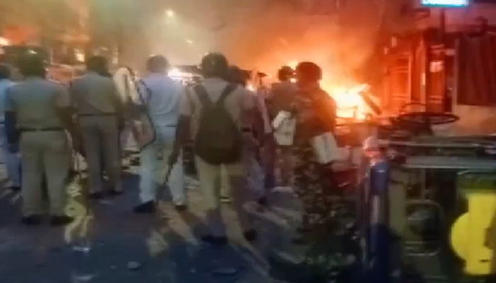 Violence erupts during Ram Navami Procession in Howrah