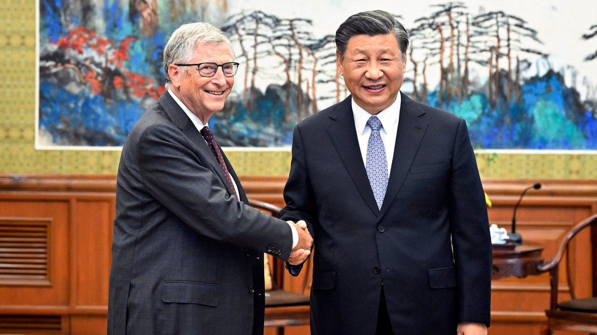 Xi Jinping meets Bill Gates in Beijing, says he is hopeful about US-China ties