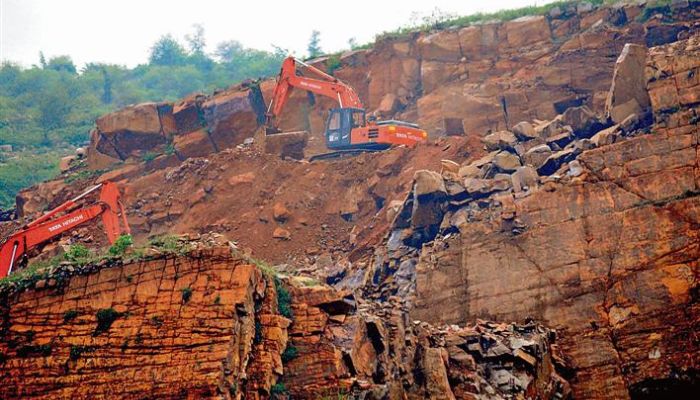 Punjab & Haryana HC slams Punjab police in illegal mining case