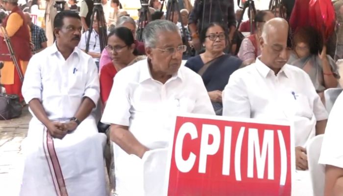 CM Pinarayi Vijayan joins pro-Gaza protests in Delhi amid bomb blasts in Kerala