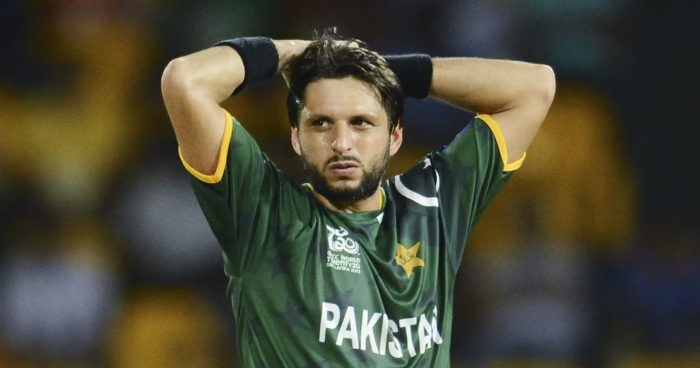 Former Pakistan captain Shahid Afridi says he laughed at Abdul Razzaq's comment on Aishwarya Rai without listening to what Razzaq said