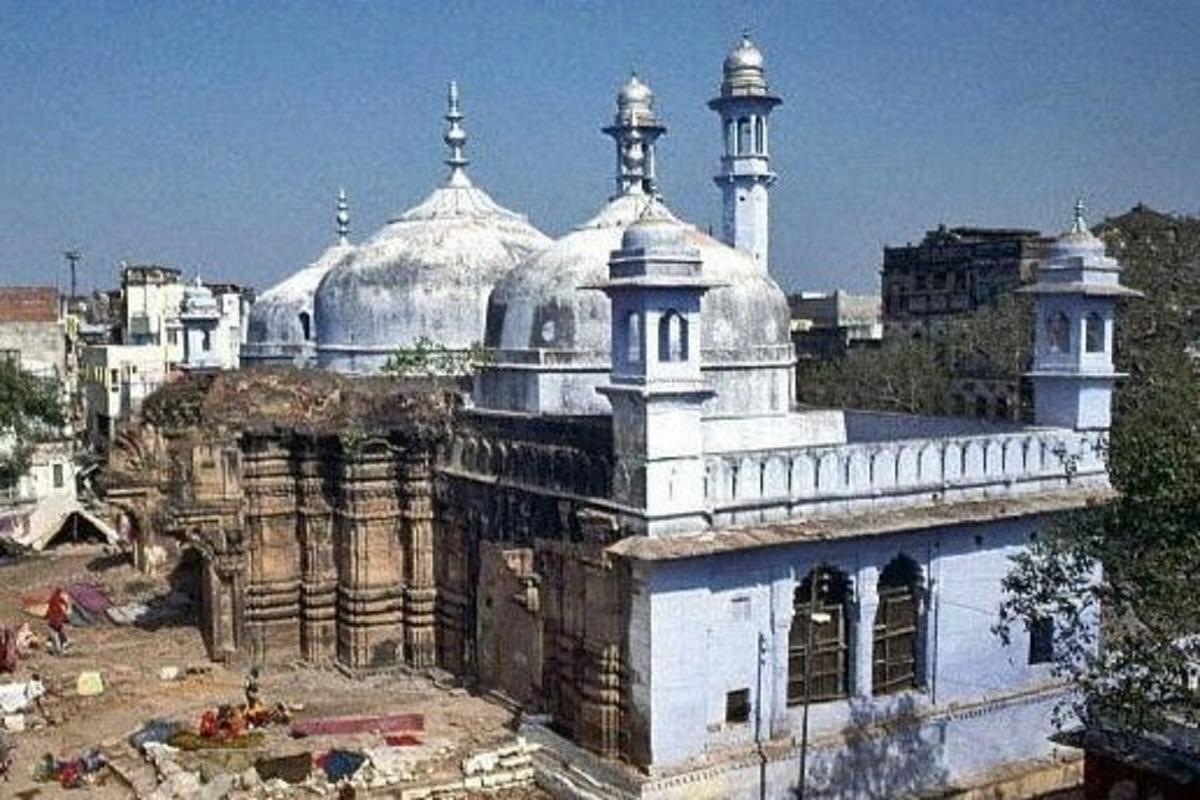 No Muslim dynasty ever damaged or built mosques on Hindu temples, claims AIMLPB