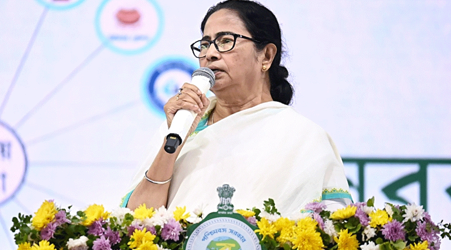 Mamata Banerjee says Congress and CPI(M) helping BJP in Bengal