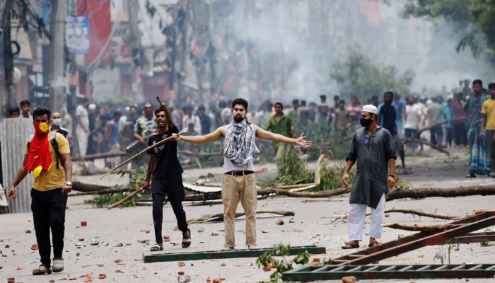 Bangladesh: Students to continue protests even after SC cut govt job quotas