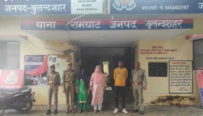 Five including a Police Sub-inspector booked for demanding money from a man by threatening to implicate him in a rape case