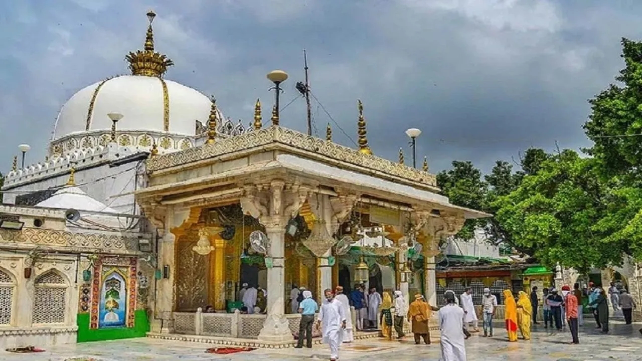 Rajasthan: Court accepts petition claiming that Ajmer Sharif Dargah is a Hindu temple