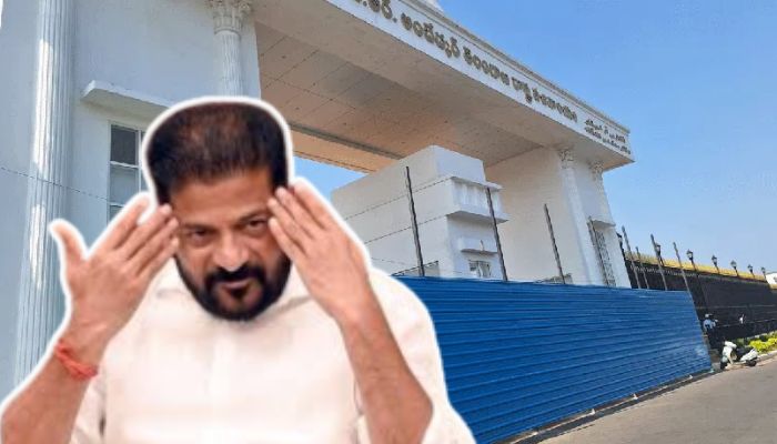 Telangana: Congress govt to spend Rs 3.5 crores on constructing Vaastu-compliant gates for the Secretariat