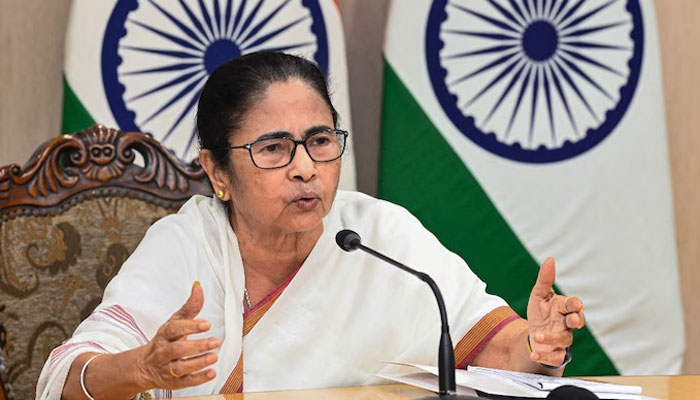 Mamata Banerjee vs Congress: Race to lead I.N.D.I. Alliance