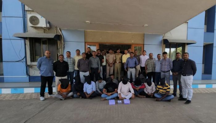 Gujarat: Kutch Police arrests a gang looting businessmen by posing as ED officials